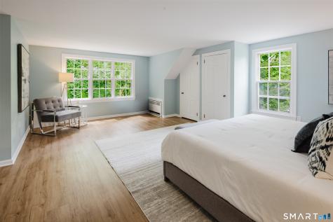 3 Holmewood Lane New Canaan CT 06840