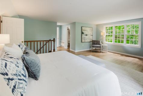 3 Holmewood Lane New Canaan CT 06840