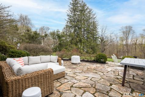3 Holmewood Lane New Canaan CT 06840