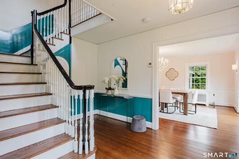 3 Holmewood Lane New Canaan CT 06840
