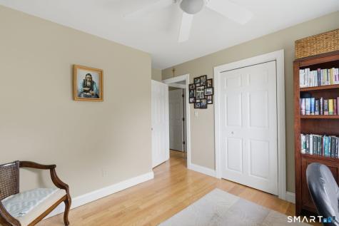 48 Tiffany Lane Bristol CT 06010