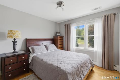 48 Tiffany Lane Bristol CT 06010