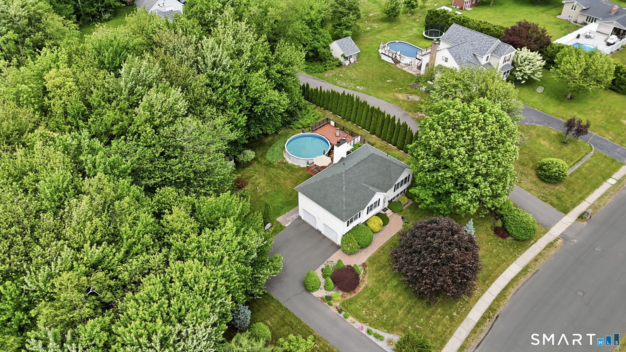 48 Tiffany Lane Bristol CT 06010