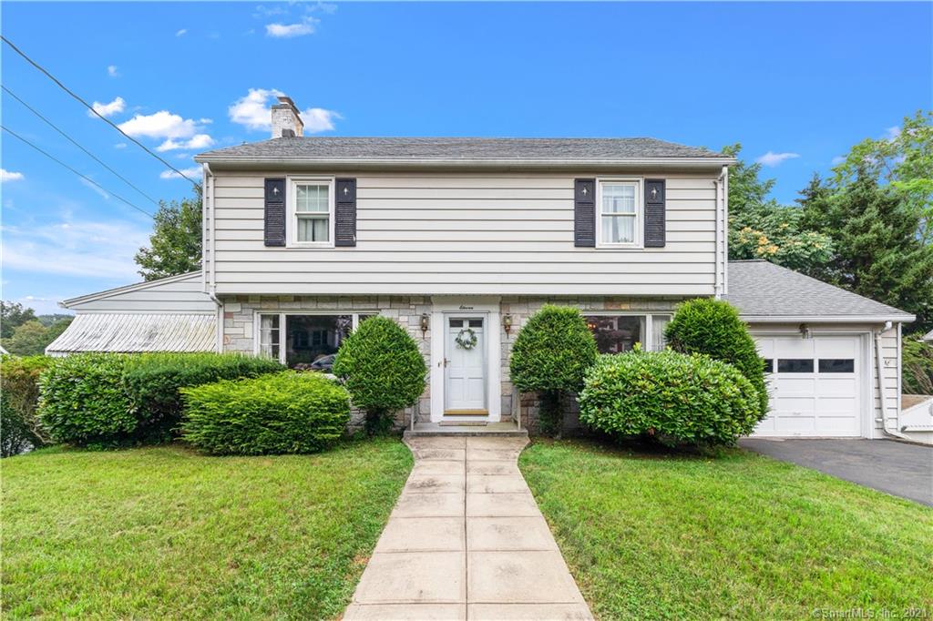 11 Homestead Avenue Derby CT 06418
