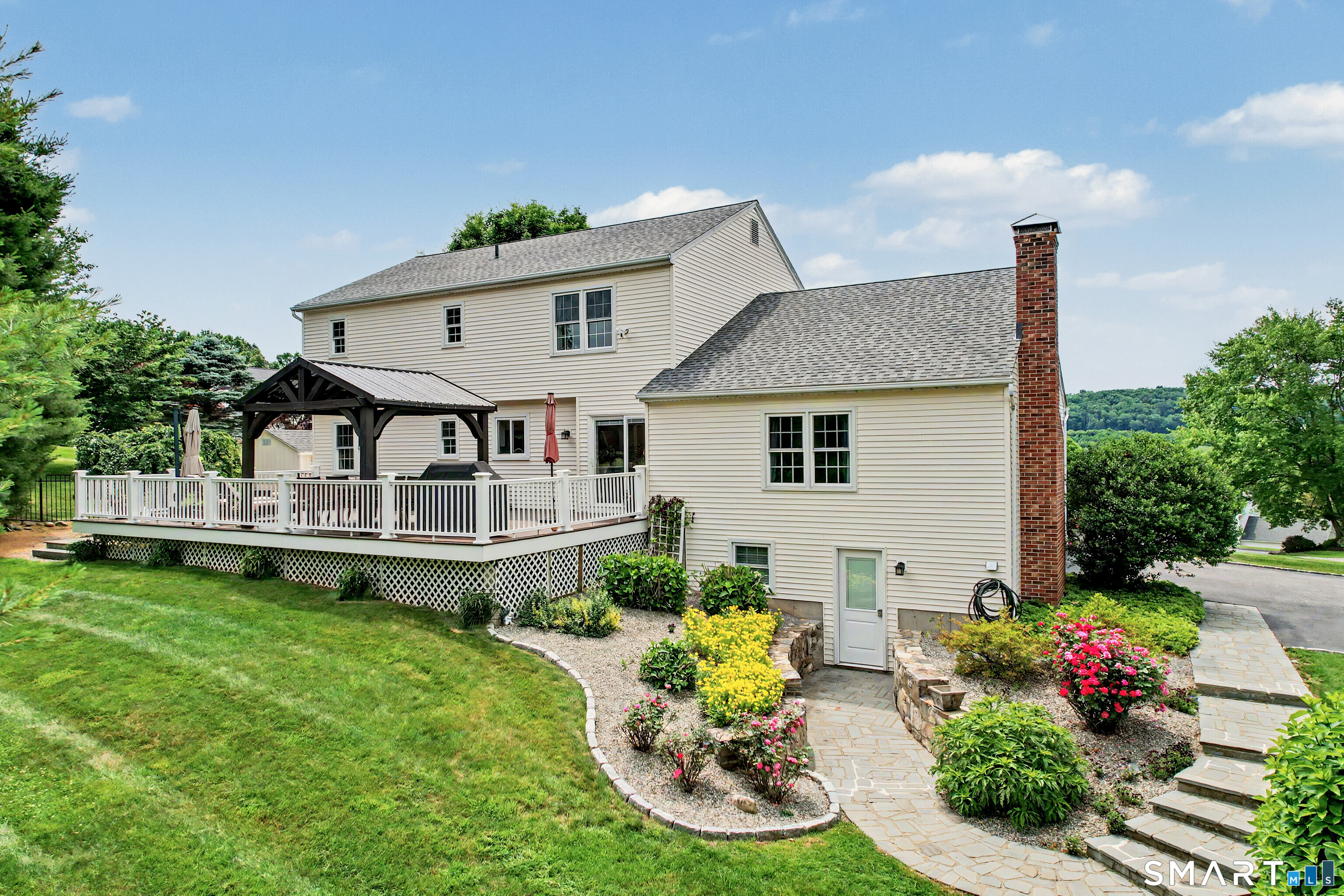 42 Country Farm Lane New Milford CT 06776
