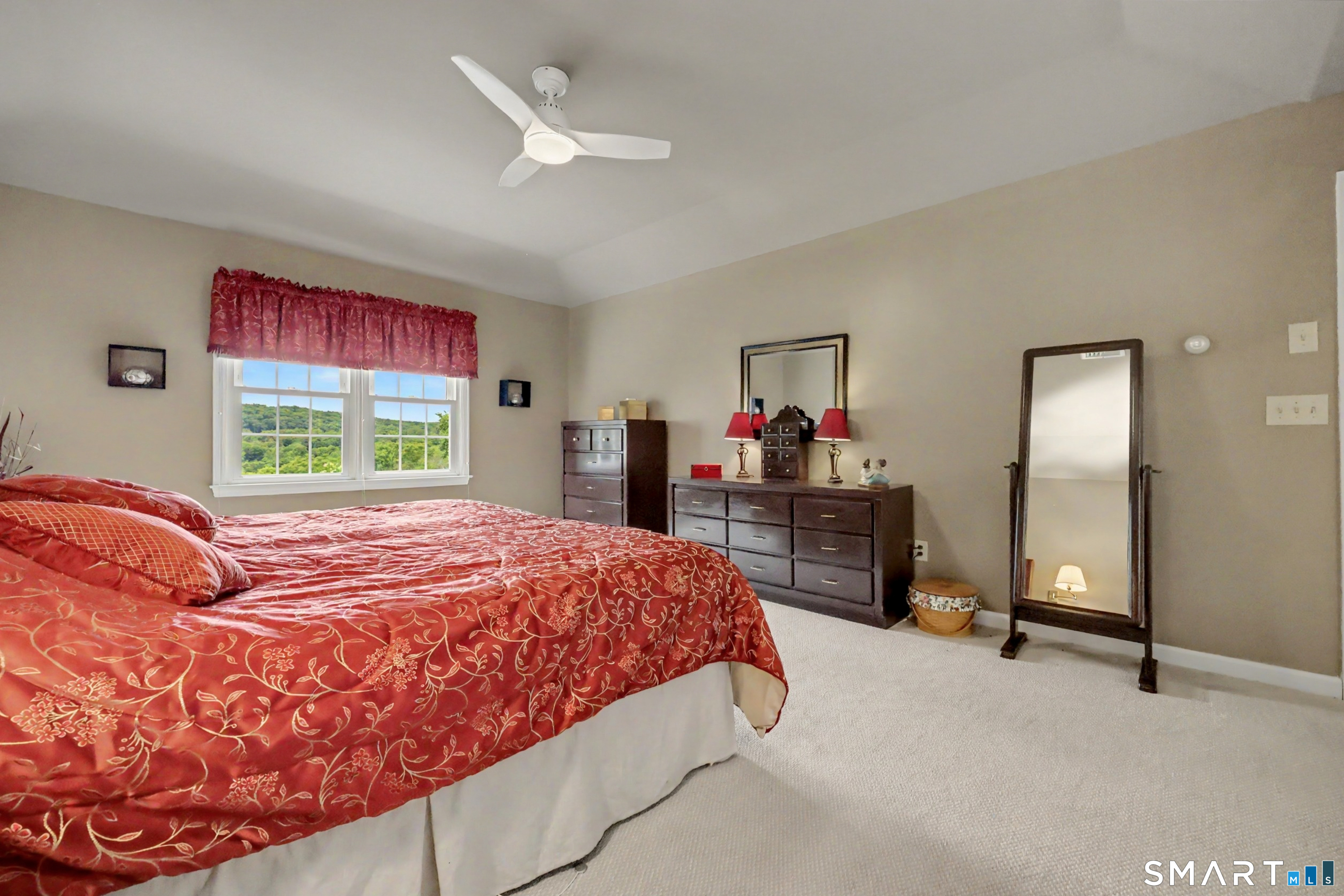 42 Country Farm Lane New Milford CT 06776