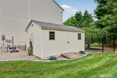 42 Country Farm Lane New Milford CT 06776