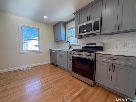 48 Rockwood Road Hamden CT 06514