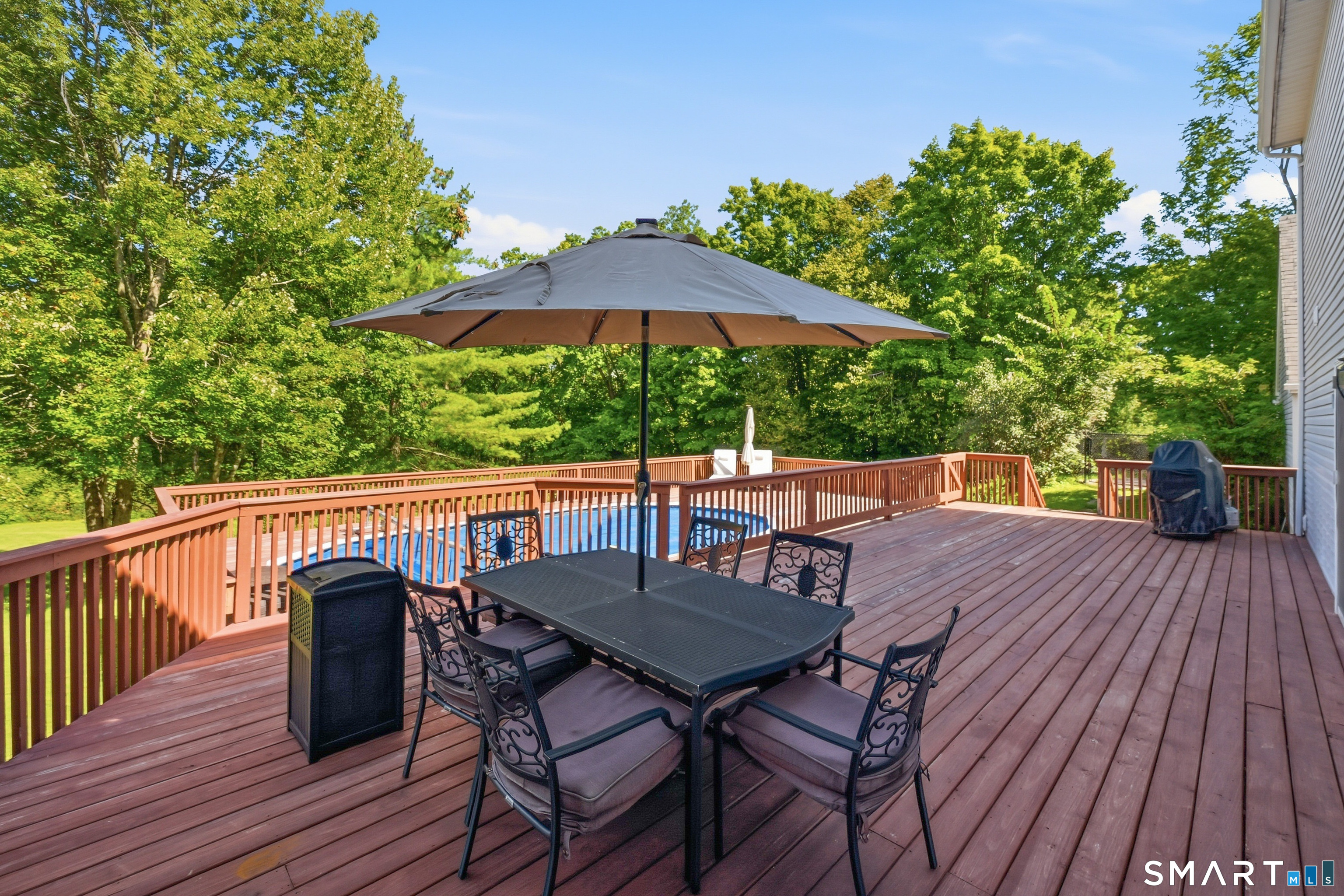 8 Douglas Drive Danbury CT 06811