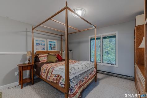 28 Dorset Lane Brookfield CT 06804