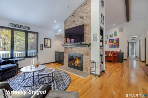 28 Dorset Lane Brookfield CT 06804