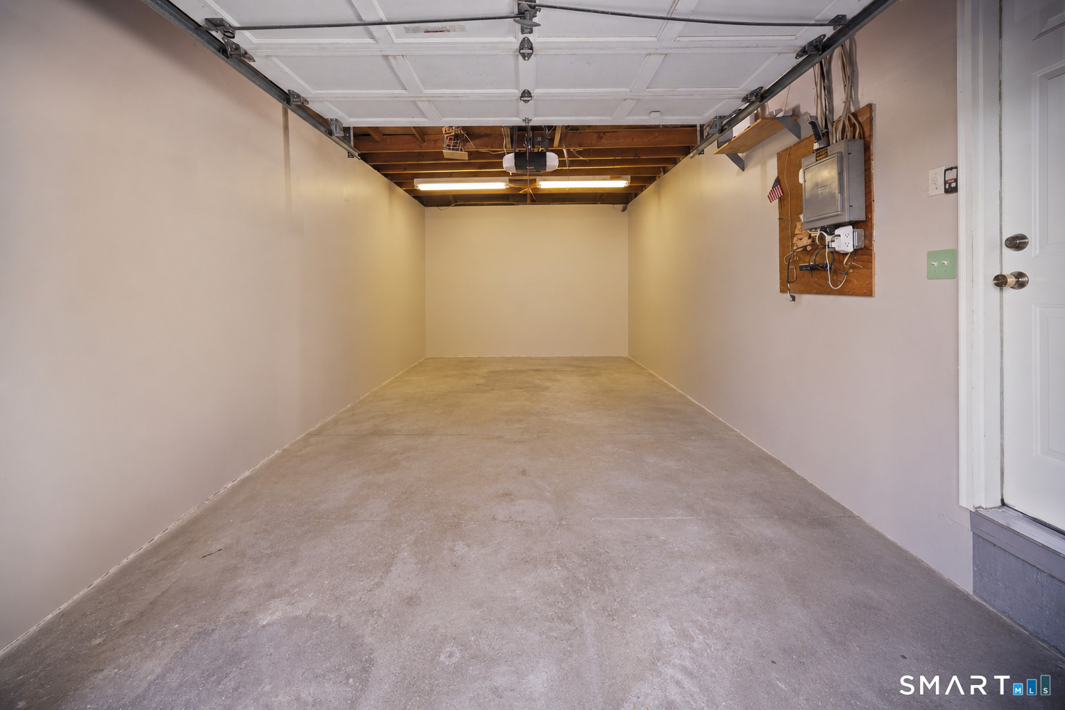 6 Three Seasons Lane Norwalk CT 06851