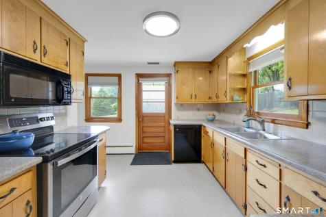 141 Fairlawn Street Bristol CT 06010