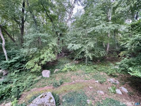 882 Moose Hill Road Guilford CT 06437