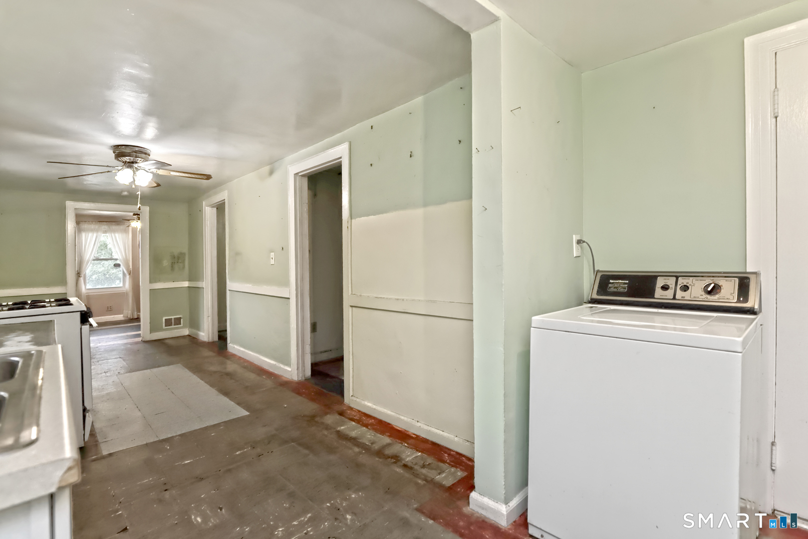 94 Robart Street West Haven CT 06516
