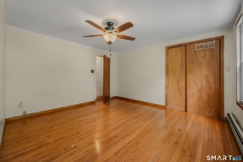 88 Roosevelt Avenue Norwich CT 06360