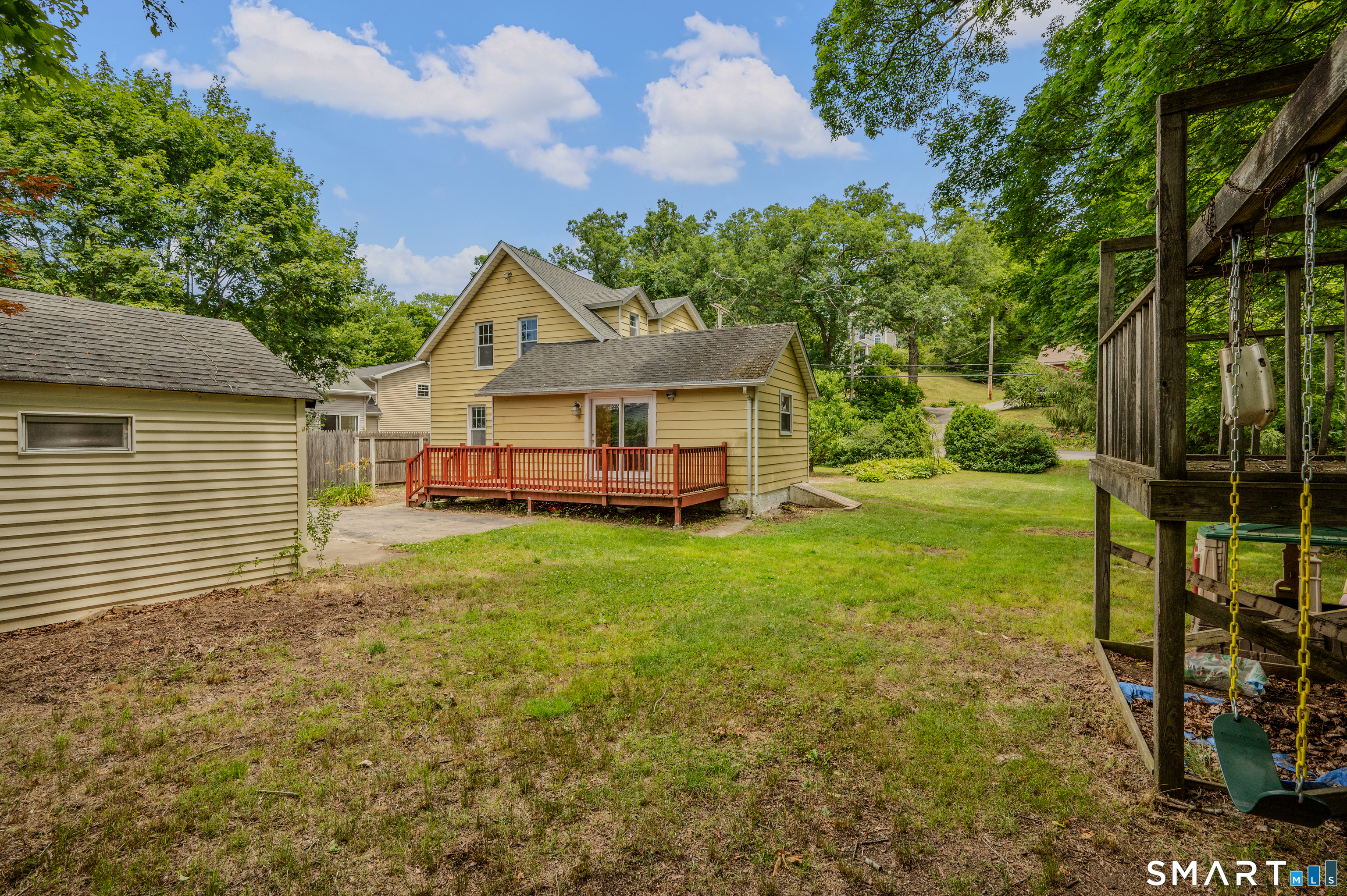 88 Roosevelt Avenue Norwich CT 06360