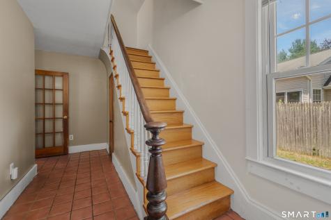 88 Roosevelt Avenue Norwich CT 06360