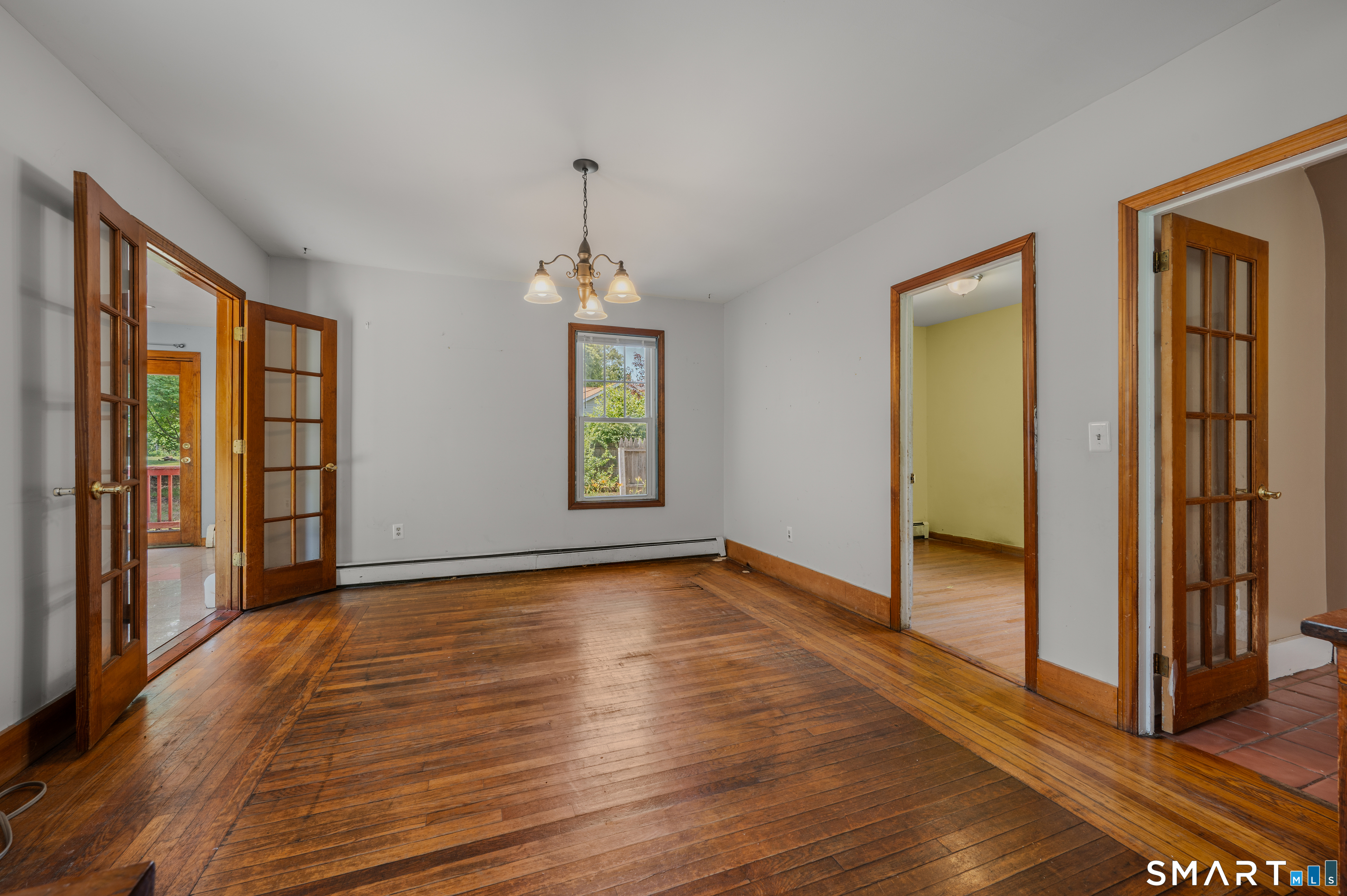 88 Roosevelt Avenue Norwich CT 06360