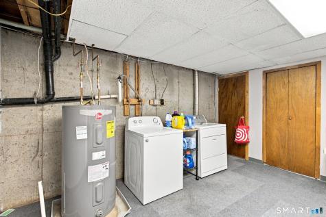 237 Chestnut Hill Avenue Waterbury CT 06704