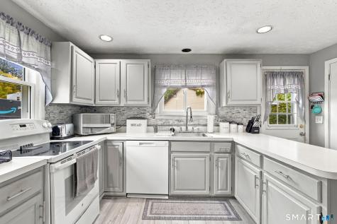 237 Chestnut Hill Avenue Waterbury CT 06704