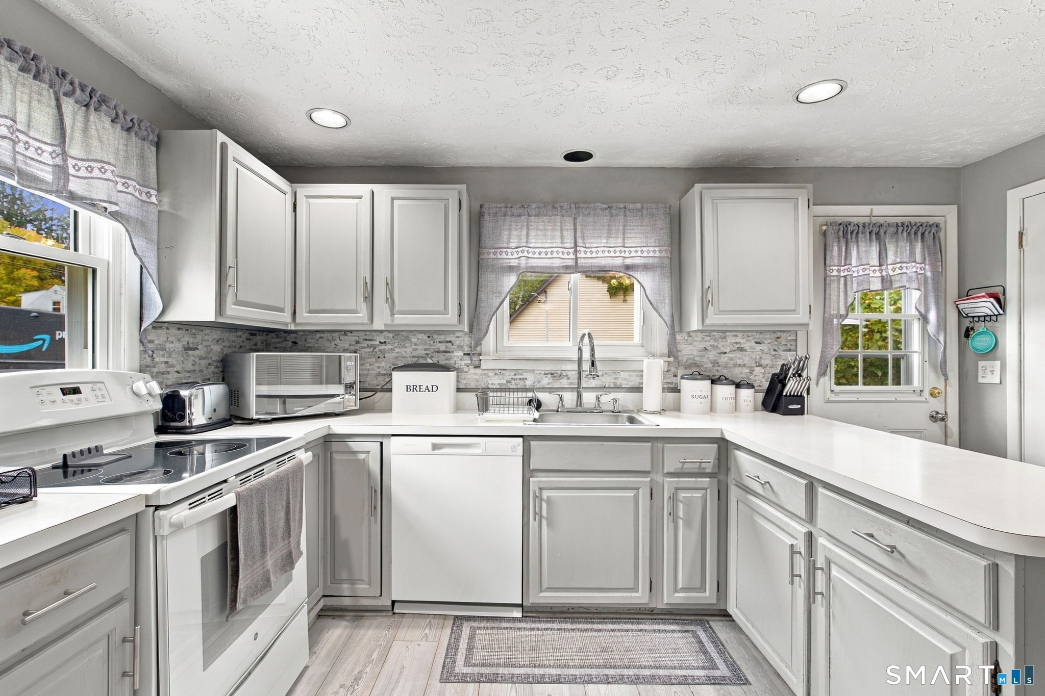 237 Chestnut Hill Avenue Waterbury CT 06704