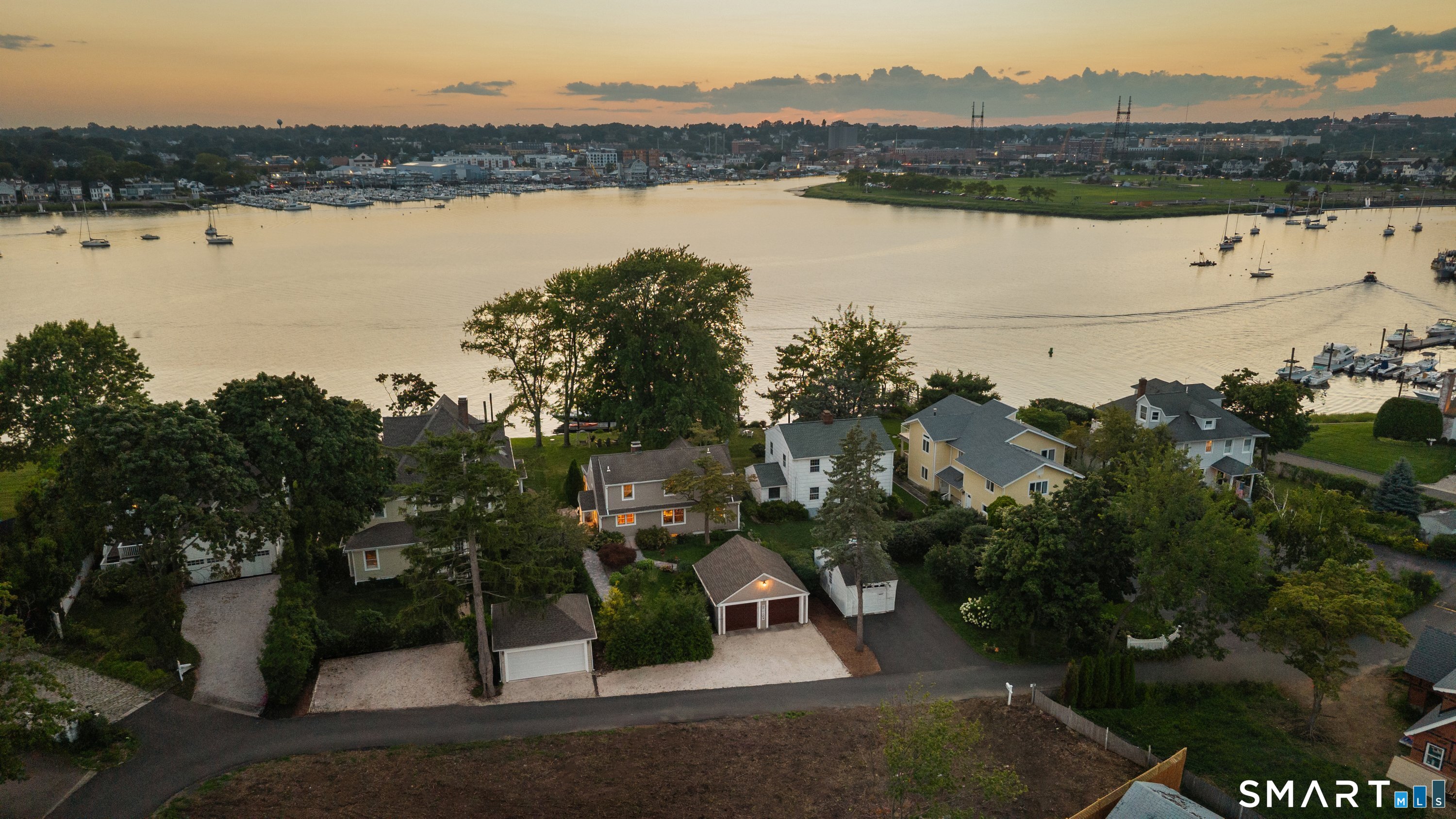 4 Seaside Place Norwalk CT 06855