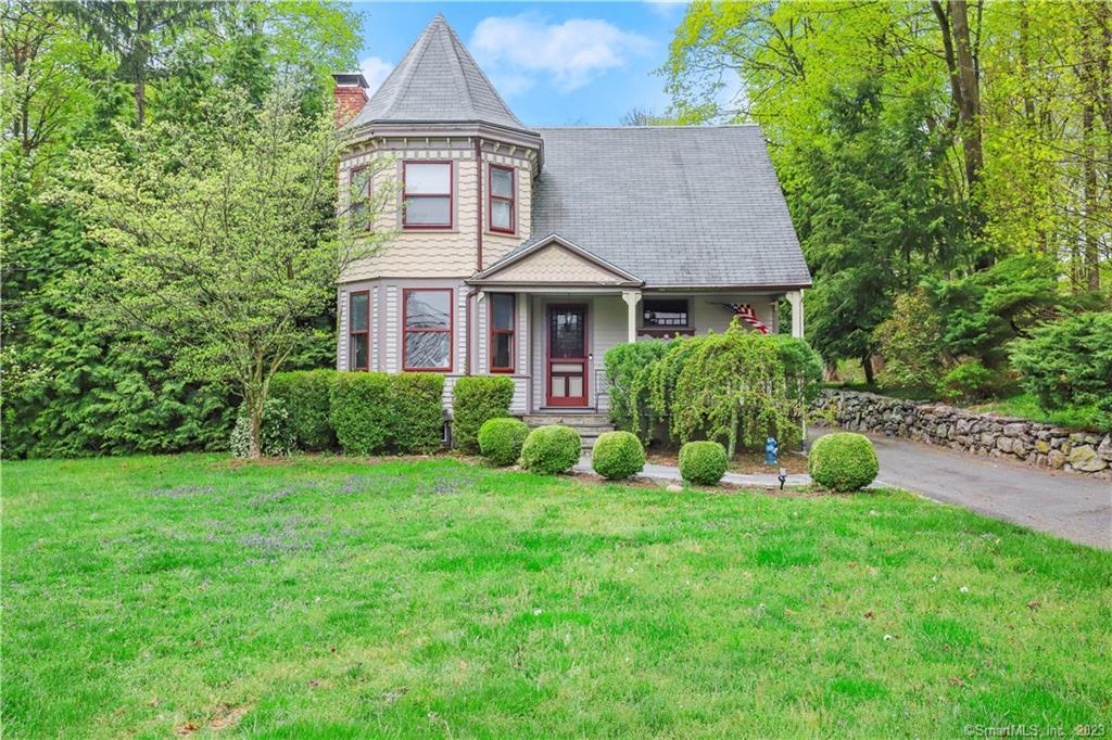 47 Comstock Hill Avenue Norwalk CT 06850