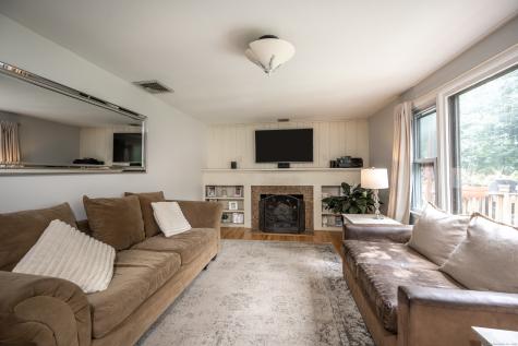 16 Westview Drive Bethel CT 06801