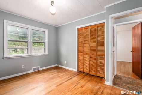 40 Kellogg Street Brookfield CT 06804
