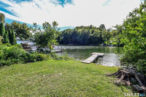 40 Kellogg Street Brookfield CT 06804