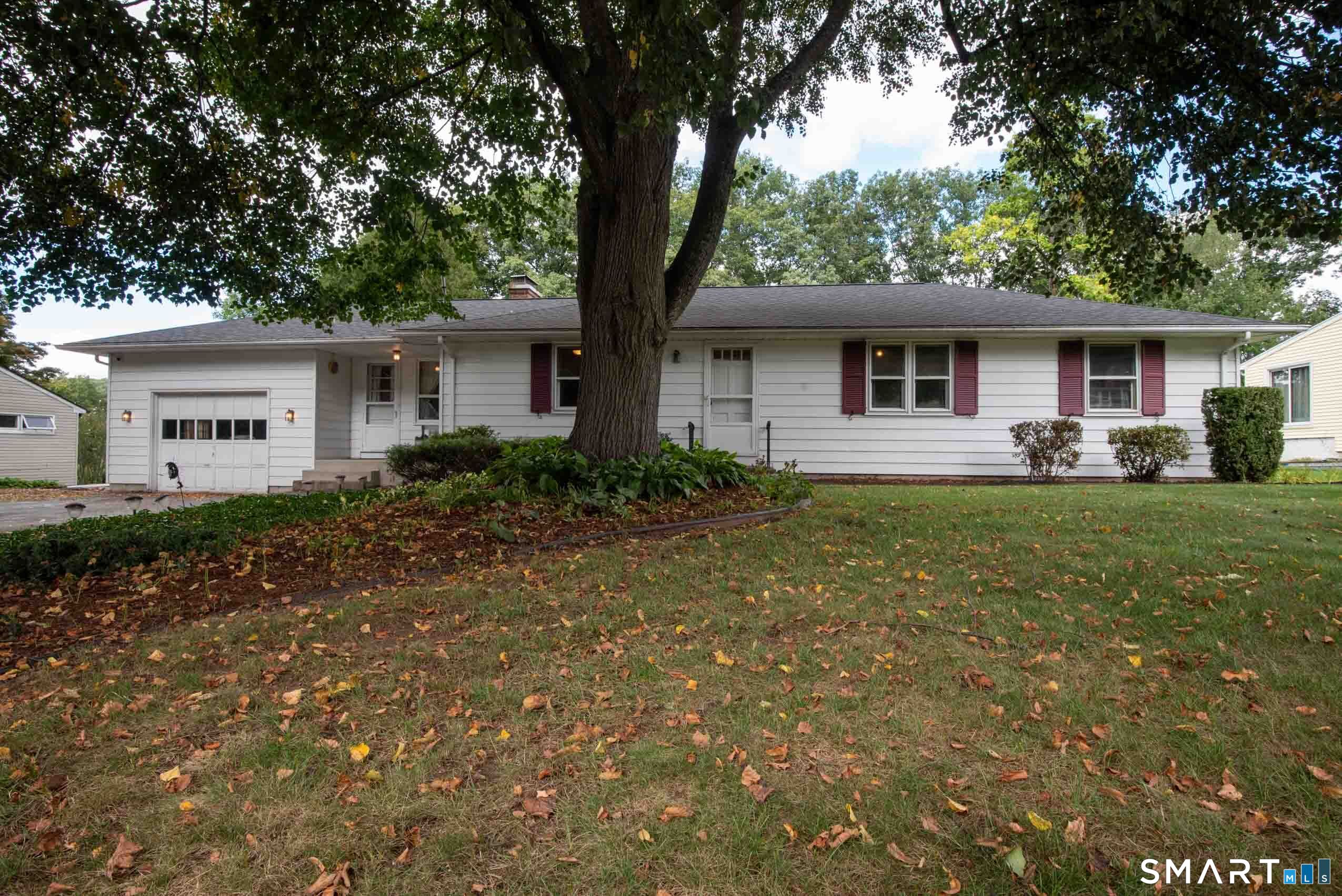 125 Country Lane Bristol CT 06010