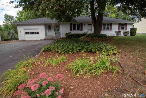 125 Country Lane Bristol CT 06010