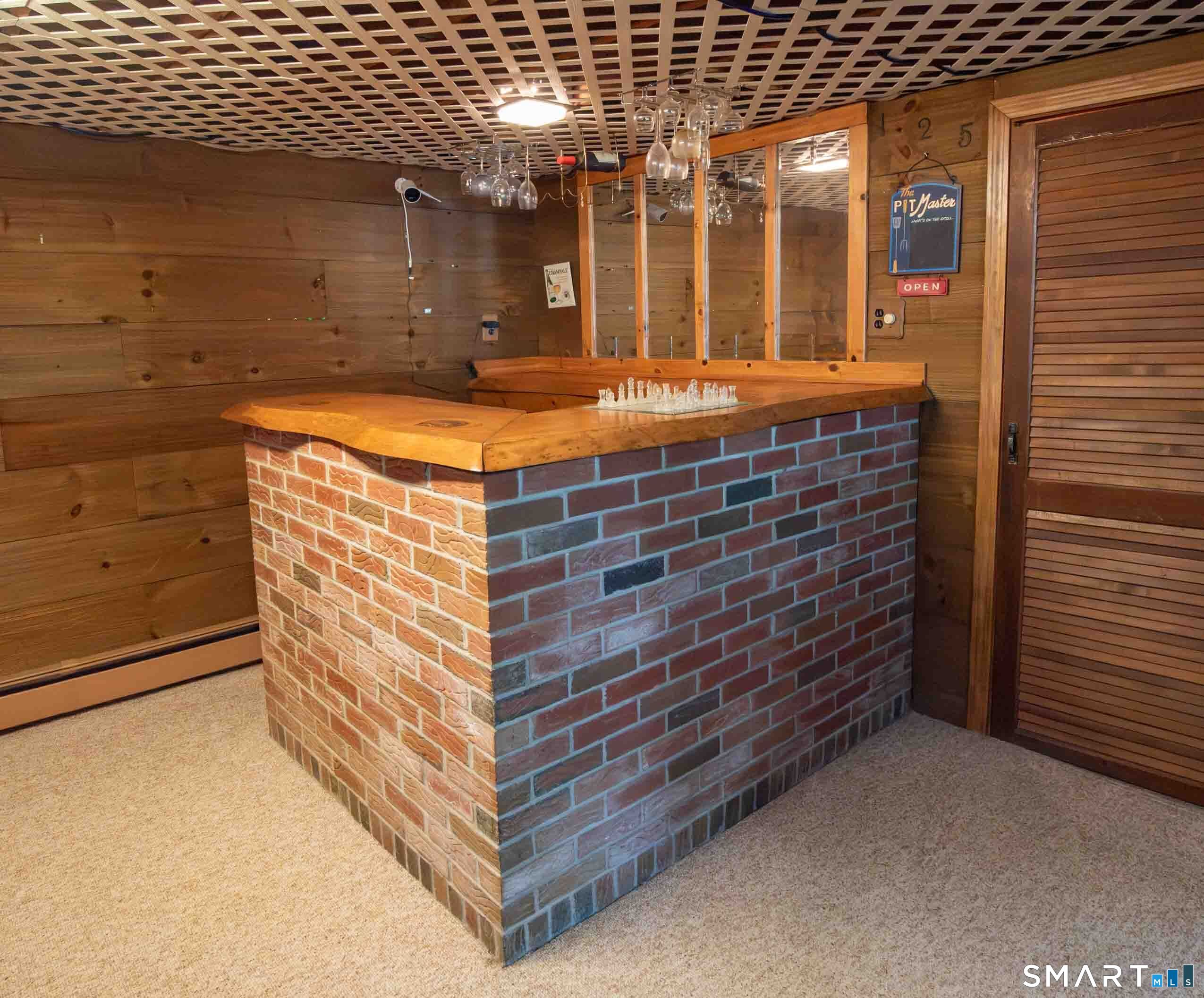 125 Country Lane Bristol CT 06010