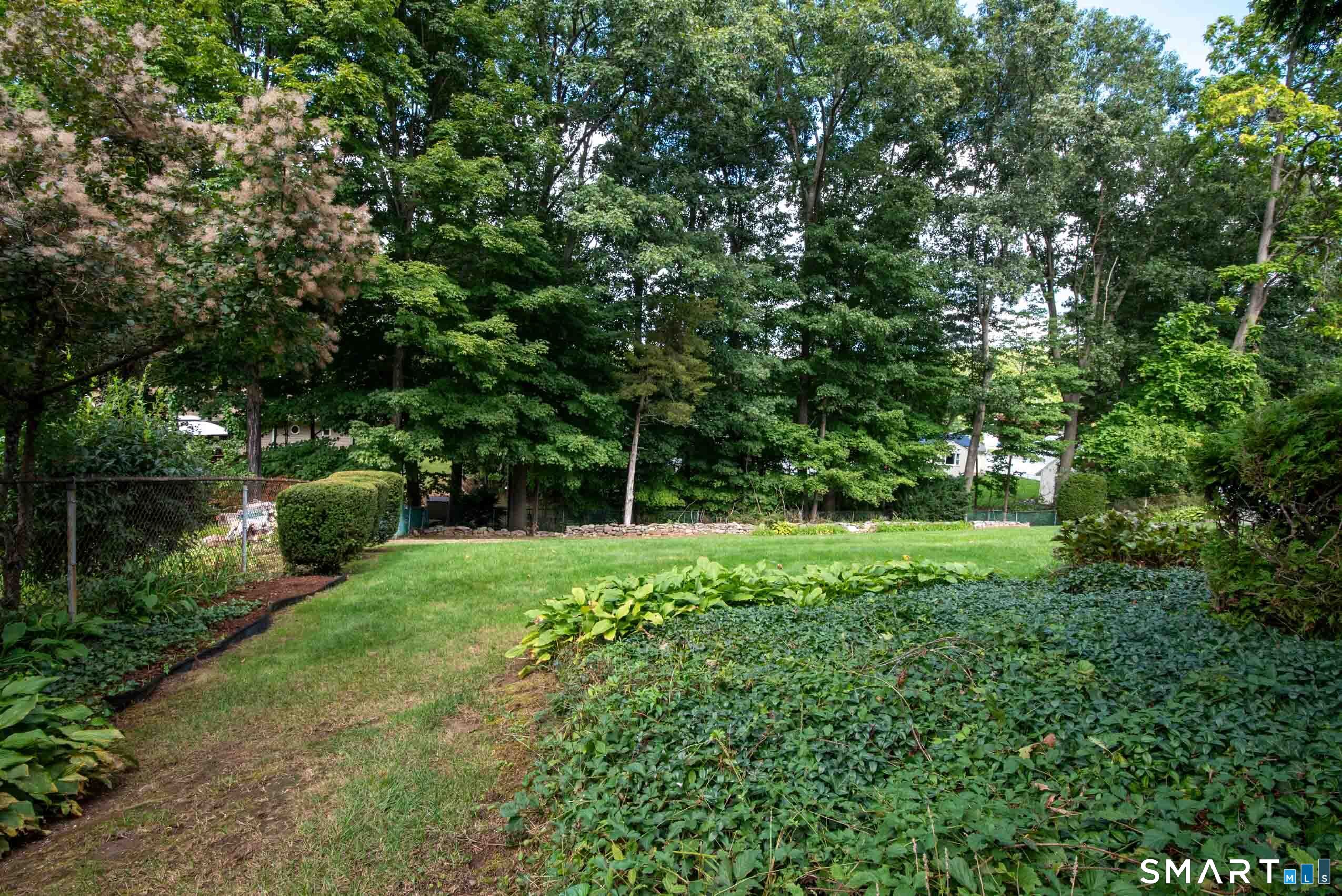 125 Country Lane Bristol CT 06010