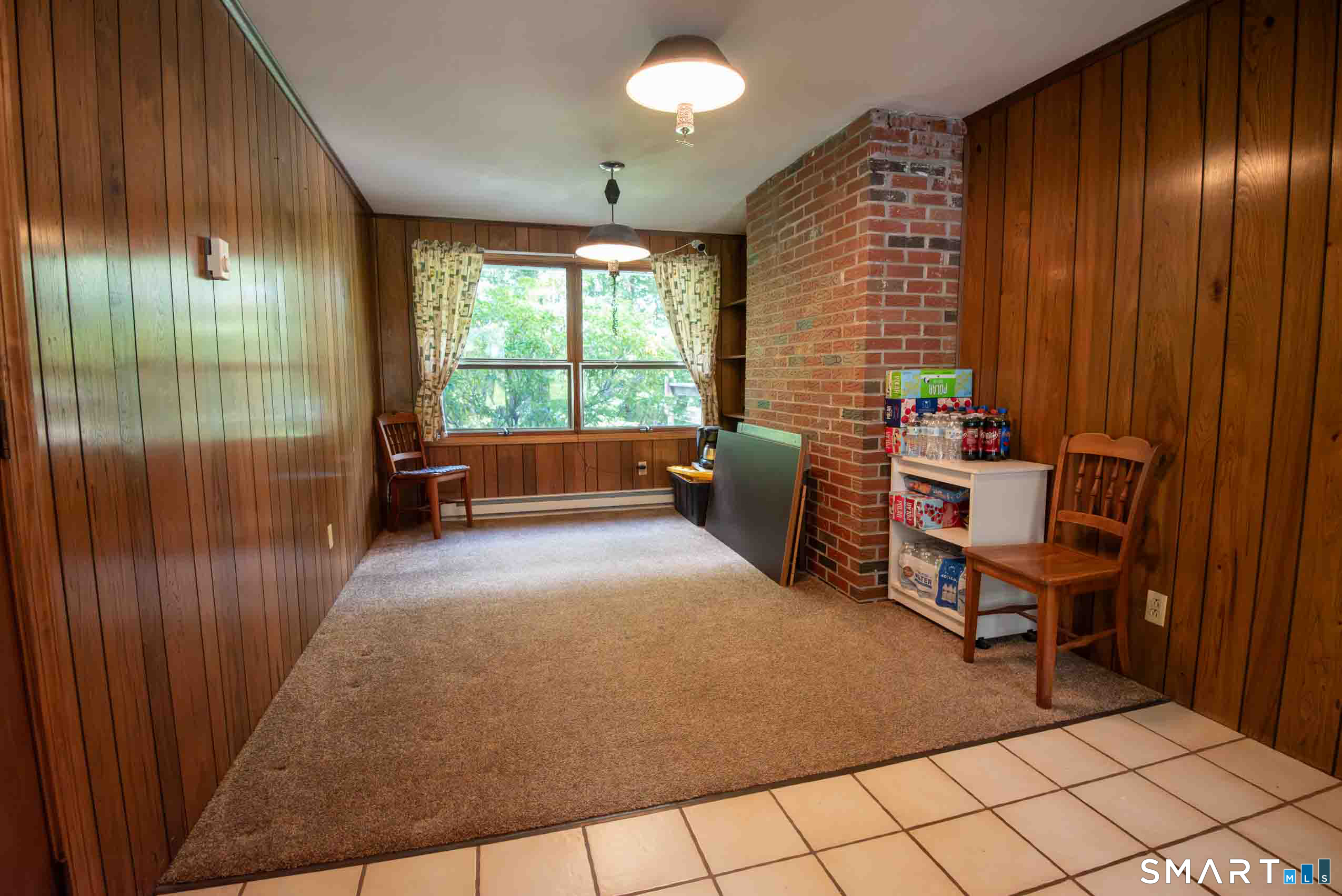 125 Country Lane Bristol CT 06010