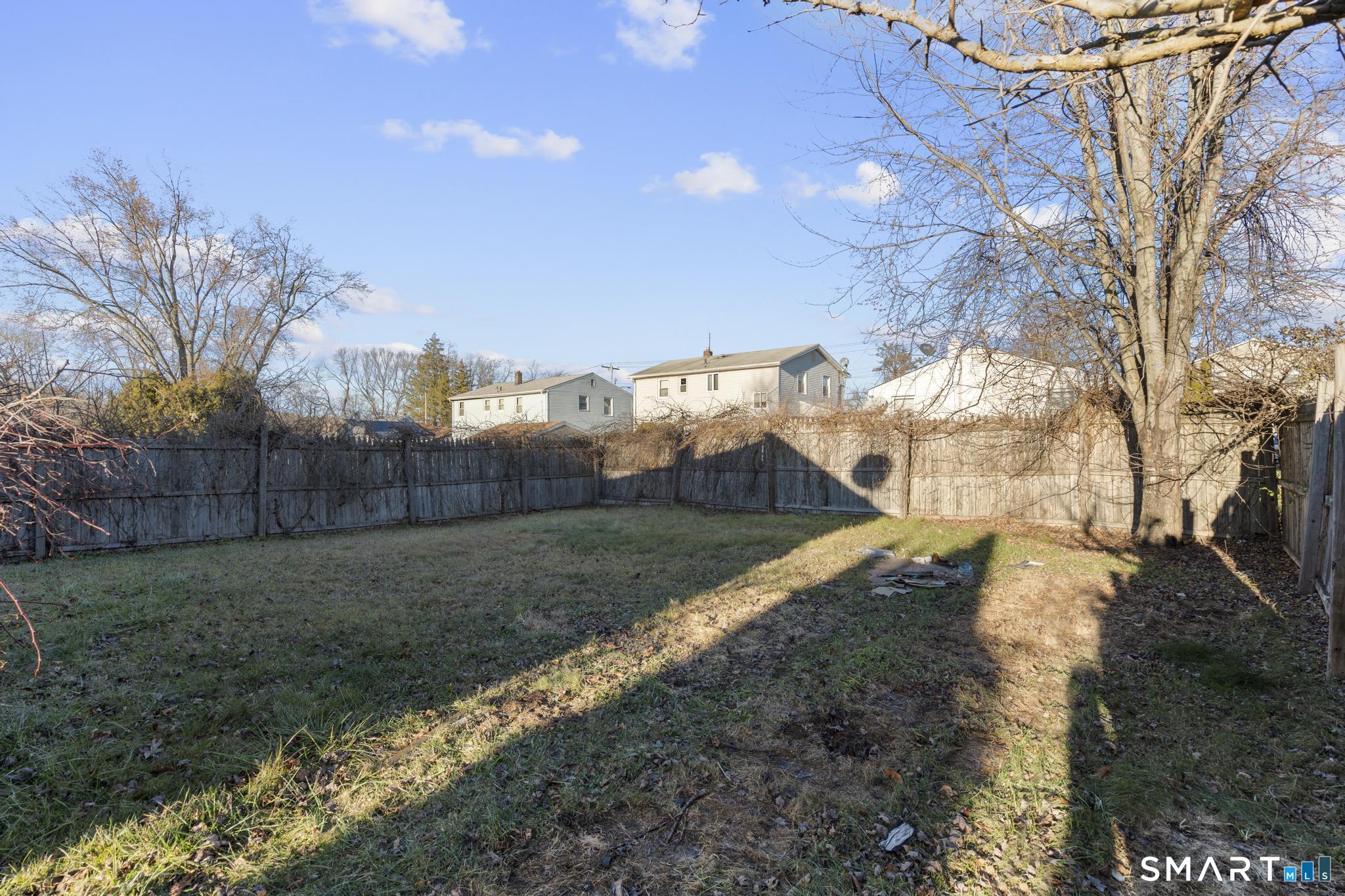 7 Ipswich Street West Haven CT 06516