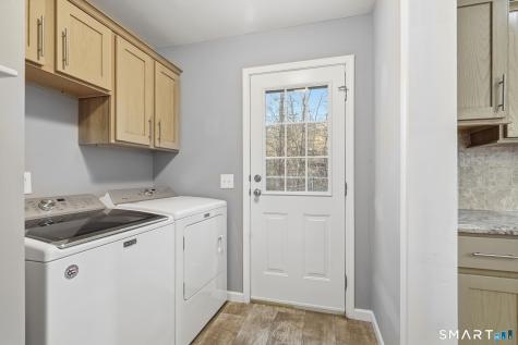 2 Greenlawn Drive Danbury CT 06810