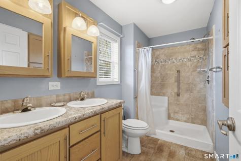 2 Greenlawn Drive Danbury CT 06810