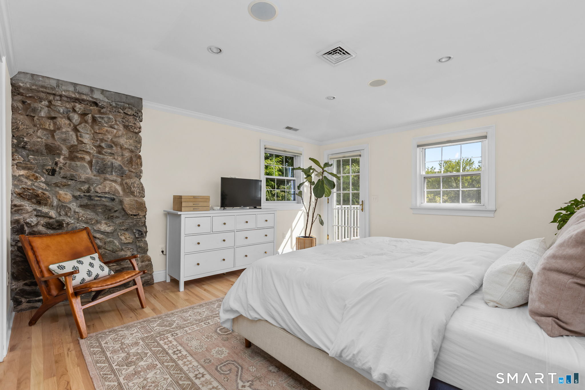 13 Candlewood Knolls Road New Fairfield CT 06812