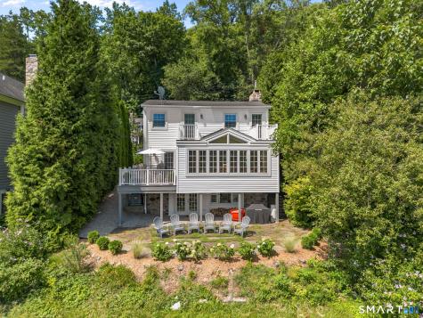 13 Candlewood Knolls Road New Fairfield CT 06812