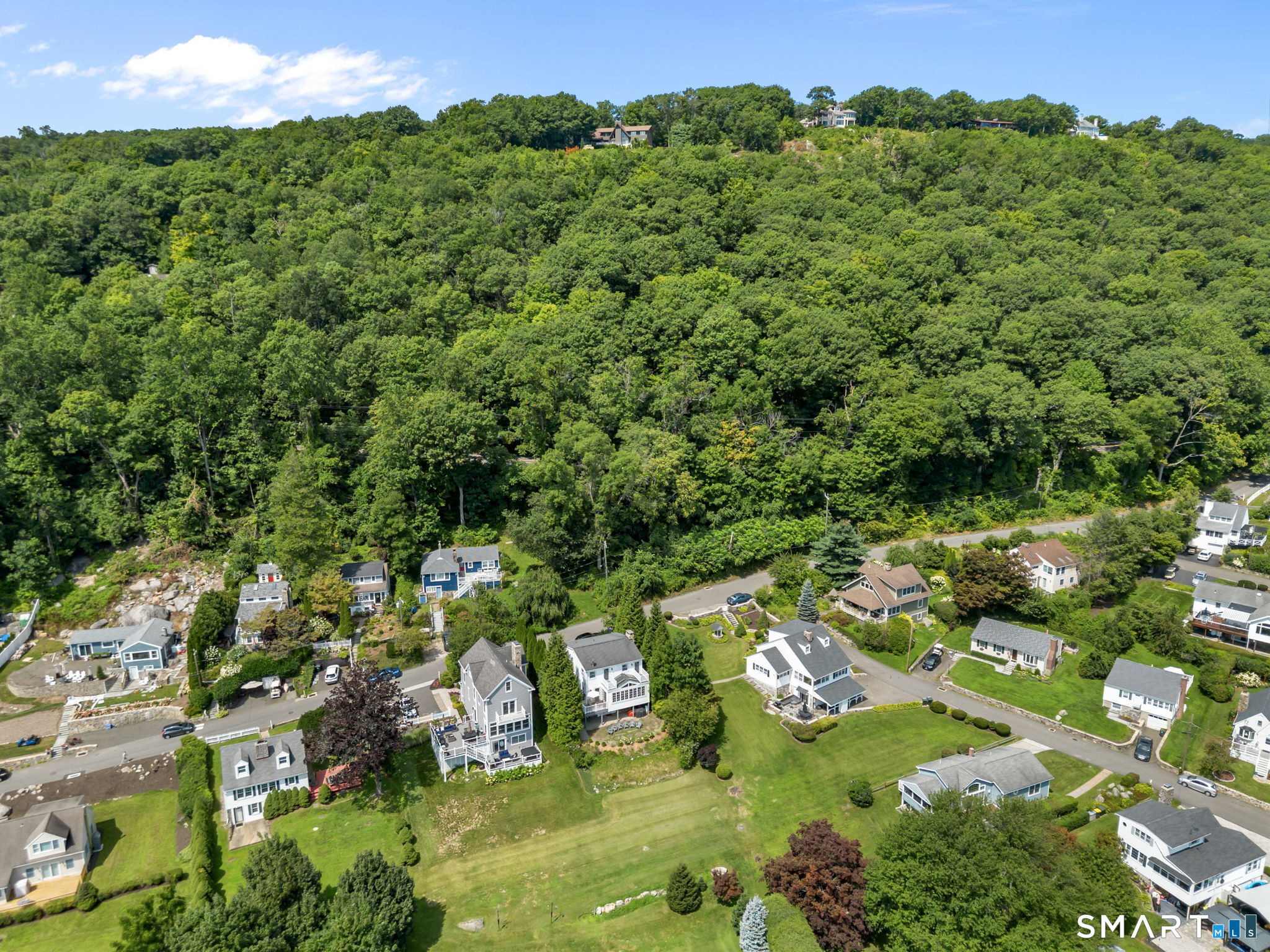 13 Candlewood Knolls Road New Fairfield CT 06812