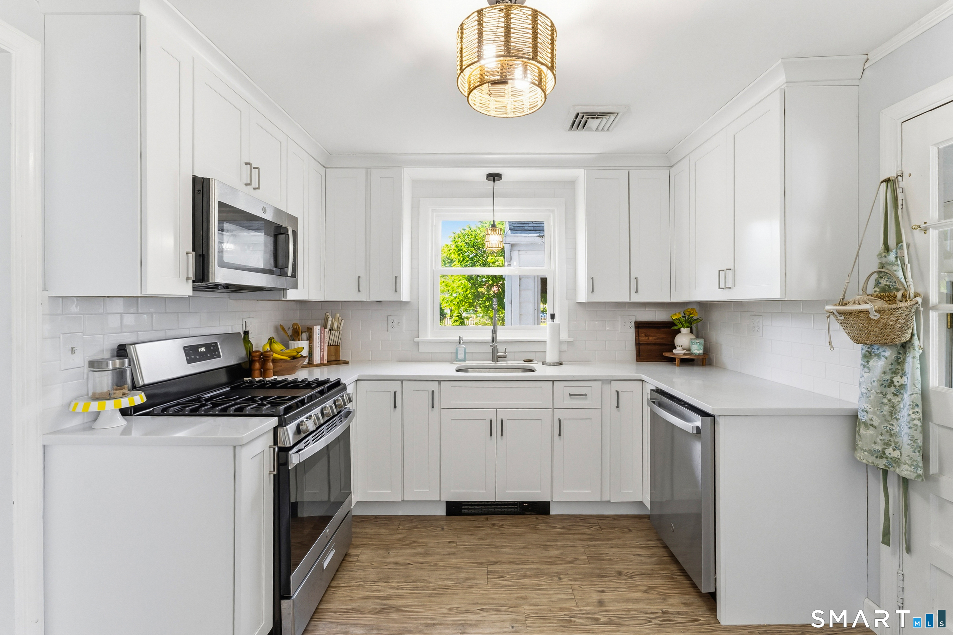 95 Carmel Street Hamden CT 06518