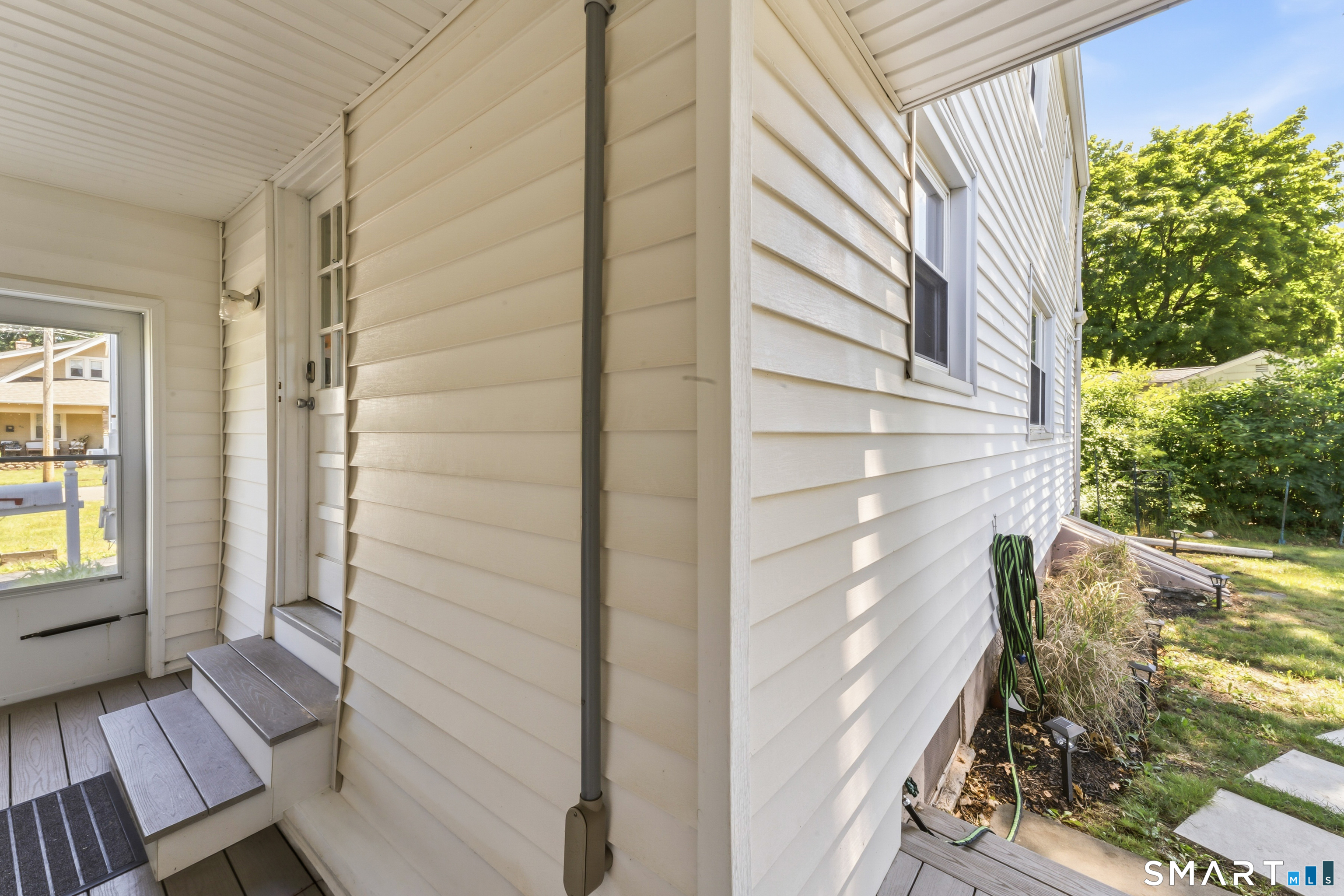 95 Carmel Street Hamden CT 06518