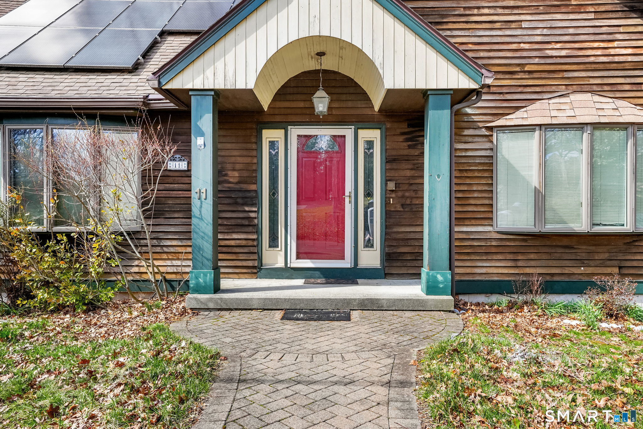 11 Circle Drive Stratford CT 06614