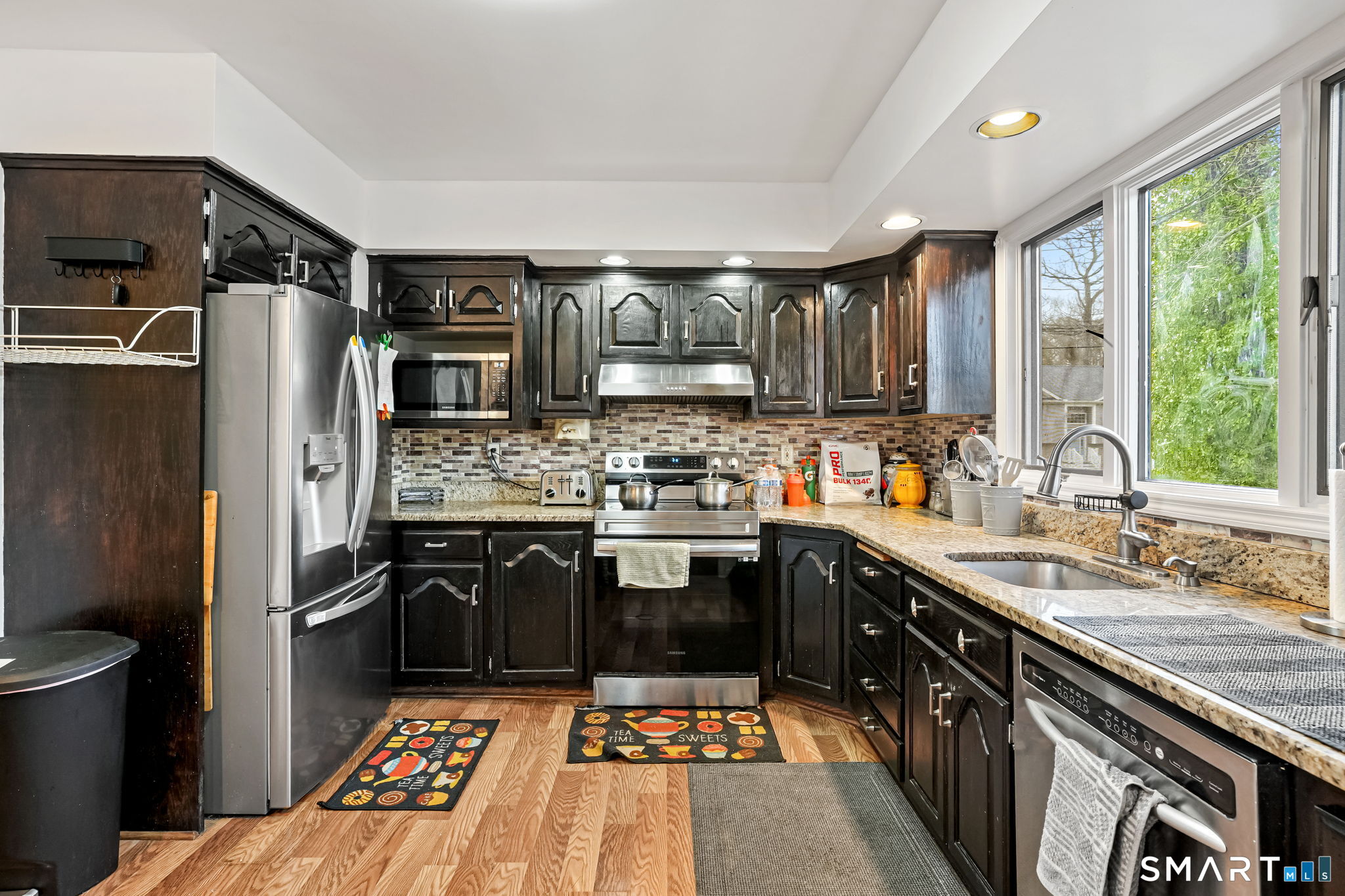 11 Circle Drive Stratford CT 06614