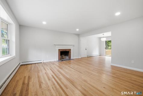 1124 Pamela Lane Cheshire CT 06410