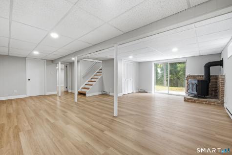 1124 Pamela Lane Cheshire CT 06410