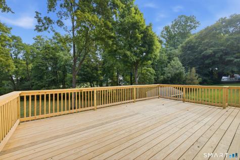 1124 Pamela Lane Cheshire CT 06410