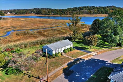 36 Ettadore Park Milford CT 06460